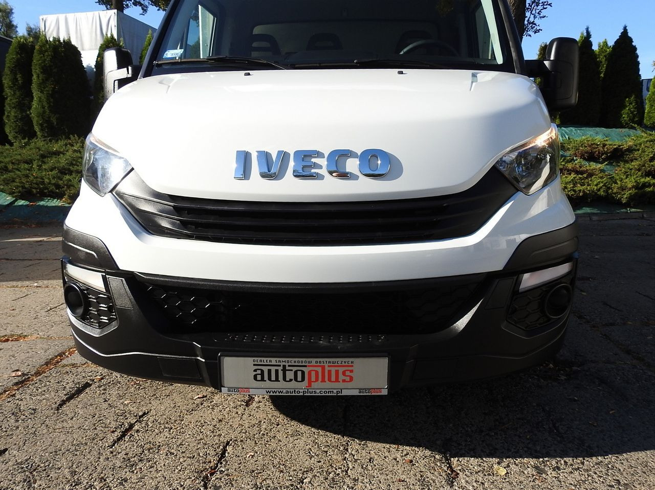 IVECO DAILY 35S18 TARPAULIN LIFT 8 PALLETS CRUISE CONTROL AIR CONDITIONING 180HP - Tenteli kamyonet: fotoğraf 5 IVECO DAILY 35S18 TARPAULIN LIFT 8 PALLETS CRUISE CONTROL AIR CONDITIONING 180HP - Tenteli kamyonet: fotoğraf 5