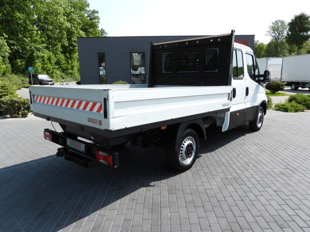 Iveco DAILY 35S12 PRITSCHE DOPPELKABINE DOKA 7 SITZE - Açık kasa kamyonet, Çift kabin kamyonet: fotoğraf 3 Iveco DAILY 35S12 PRITSCHE DOPPELKABINE DOKA 7 SITZE - Açık kasa kamyonet, Çift kabin kamyonet: fotoğraf 3