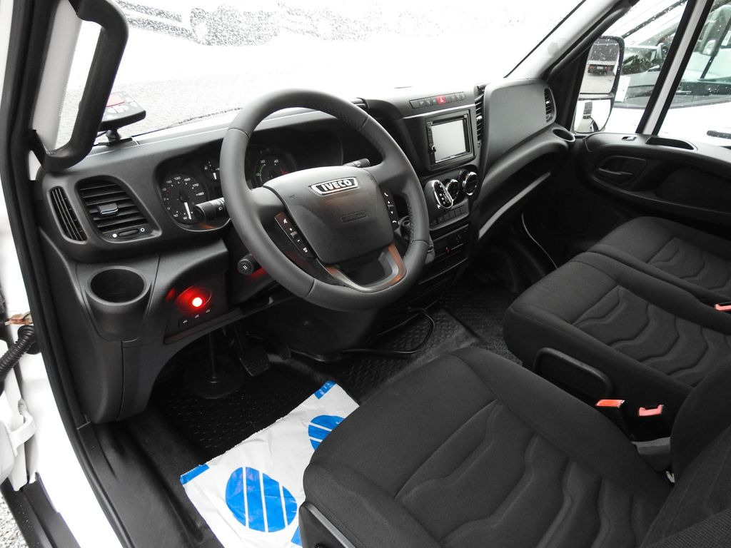 Iveco DAILY 70C17 KÜHLKOFFER 0*C AUFZUG 9 PALETTEN - Frigorifik kamyonet: fotoğraf 2 Iveco DAILY 70C17 KÜHLKOFFER 0*C AUFZUG 9 PALETTEN - Frigorifik kamyonet: fotoğraf 2