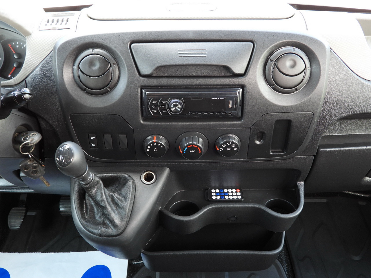 Kamyonet RENAULT MASTER CRUISE CONTROL AIR CONDITIONING  110HP: fotoğraf 26