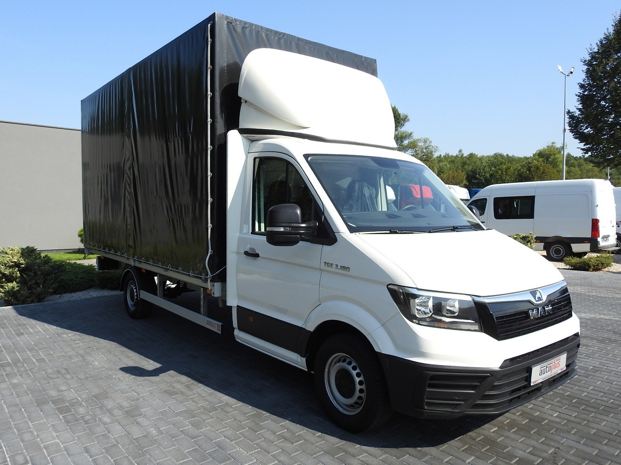 MAN TGE TARPAULIN 10 PALLETS AIR CONDITIONING 180HP - Tenteli kamyonet: fotoğraf 4 MAN TGE TARPAULIN 10 PALLETS AIR CONDITIONING 180HP - Tenteli kamyonet: fotoğraf 4