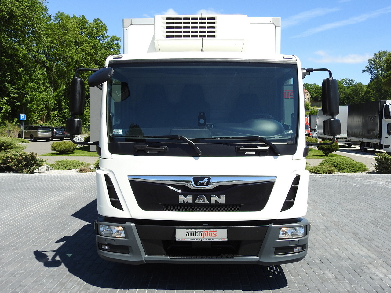 MAN TGL 10.180 REGRIGERATOR BOX -20*C 11 PALLETS POWER SUPPLY 230V AIR CONDITIONING PNEUMATICS TWIN WHEELS 180HP - Refrijeratör kamyon: fotoğraf 5 MAN TGL 10.180 REGRIGERATOR BOX -20*C 11 PALLETS POWER SUPPLY 230V AIR CONDITIONING PNEUMATICS TWIN WHEELS 180HP - Refrijeratör kamyon: fotoğraf 5