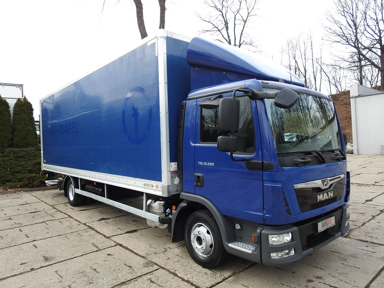 MAN TGL 12.220 BOX LIFT 18 PALLETS CRUISE CONTROLAIR CONDITIONING PNEUMATICS AUTOMATIC TWIN WHEELS 220HP - Kapalı kasa kamyonet: fotoğraf 4 MAN TGL 12.220 BOX LIFT 18 PALLETS CRUISE CONTROLAIR CONDITIONING PNEUMATICS AUTOMATIC TWIN WHEELS 220HP - Kapalı kasa kamyonet: fotoğraf 4