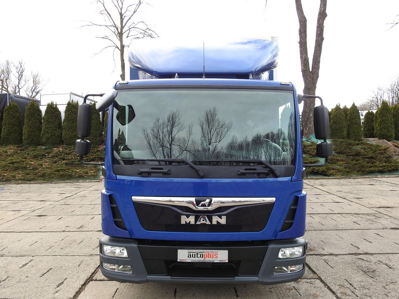 MAN TGL 12.220 BOX LIFT 18 PALLETS CRUISE CONTROLAIR CONDITIONING PNEUMATICS AUTOMATIC TWIN WHEELS 220HP - Kapalı kasa kamyonet: fotoğraf 5 MAN TGL 12.220 BOX LIFT 18 PALLETS CRUISE CONTROLAIR CONDITIONING PNEUMATICS AUTOMATIC TWIN WHEELS 220HP - Kapalı kasa kamyonet: fotoğraf 5