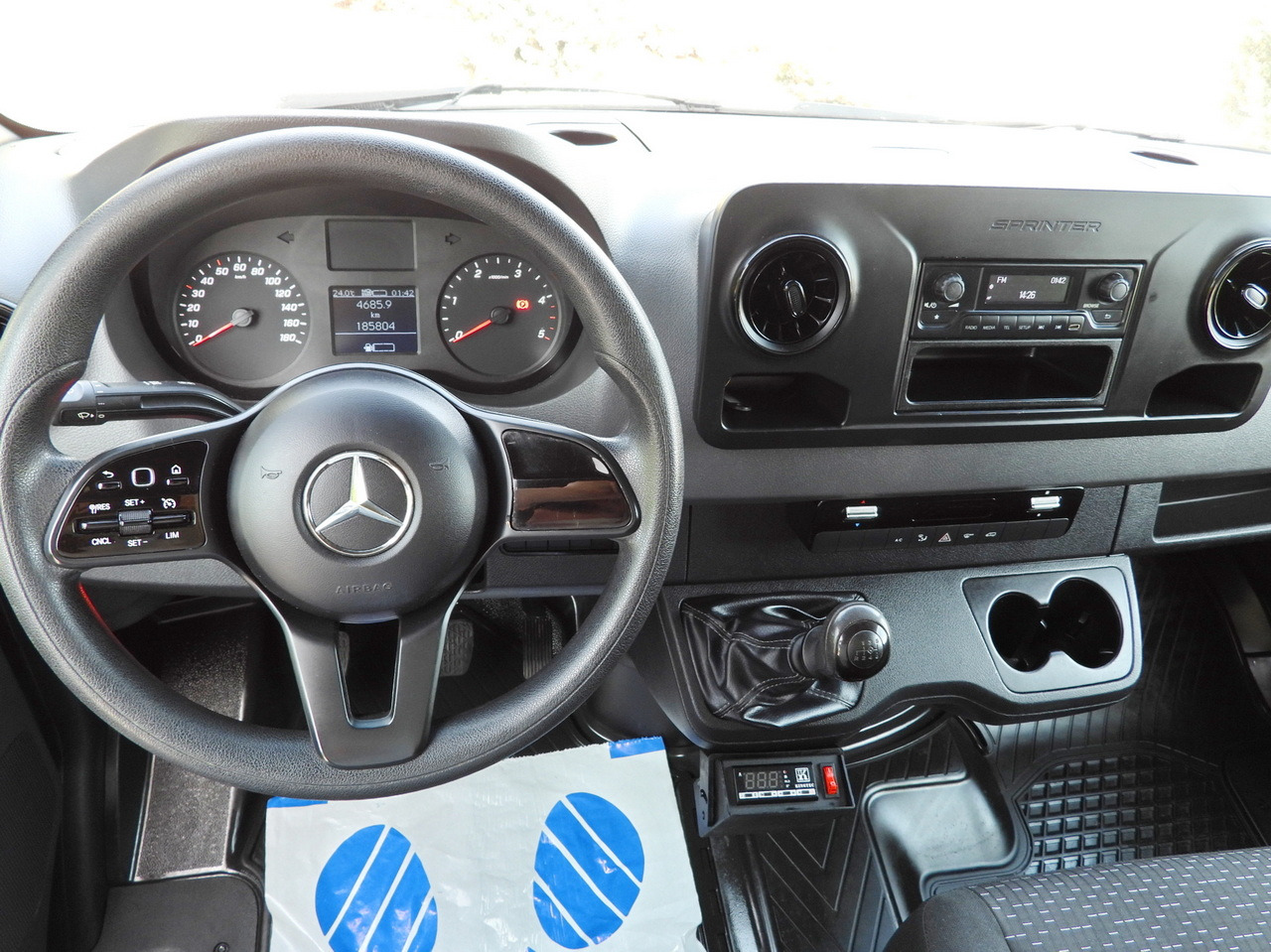 Frigorifik kamyonet MERCEDES SPRINTER 316 REGRIGERATOR BOX 0*C LIFT 8 PALLETS CRUISE CONTROL PNEUMATICS AIR CONDITIONING  160HP: fotoğraf 33