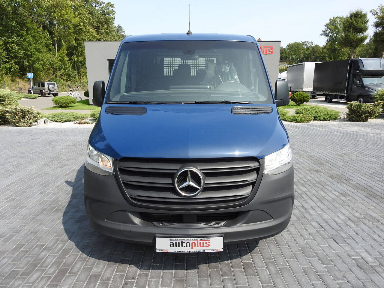 MERCEDES SPRINTER 316 STAKE BODY DOUBLE CABIN DOKA 7 SEATS AIR CONDITIONING 160HP - Çift kabin kamyonet: fotoğraf 5 MERCEDES SPRINTER 316 STAKE BODY DOUBLE CABIN DOKA 7 SEATS AIR CONDITIONING 160HP - Çift kabin kamyonet: fotoğraf 5