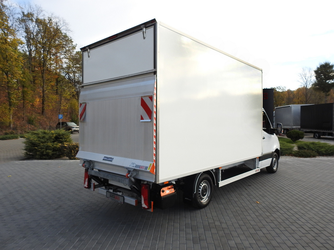 MERCEDES SPRINTER BOX LIFT 8 PALLETS AIR CONDITIONING 150HP - Kapalı kasa kamyonet: fotoğraf 3 MERCEDES SPRINTER BOX LIFT 8 PALLETS AIR CONDITIONING 150HP - Kapalı kasa kamyonet: fotoğraf 3