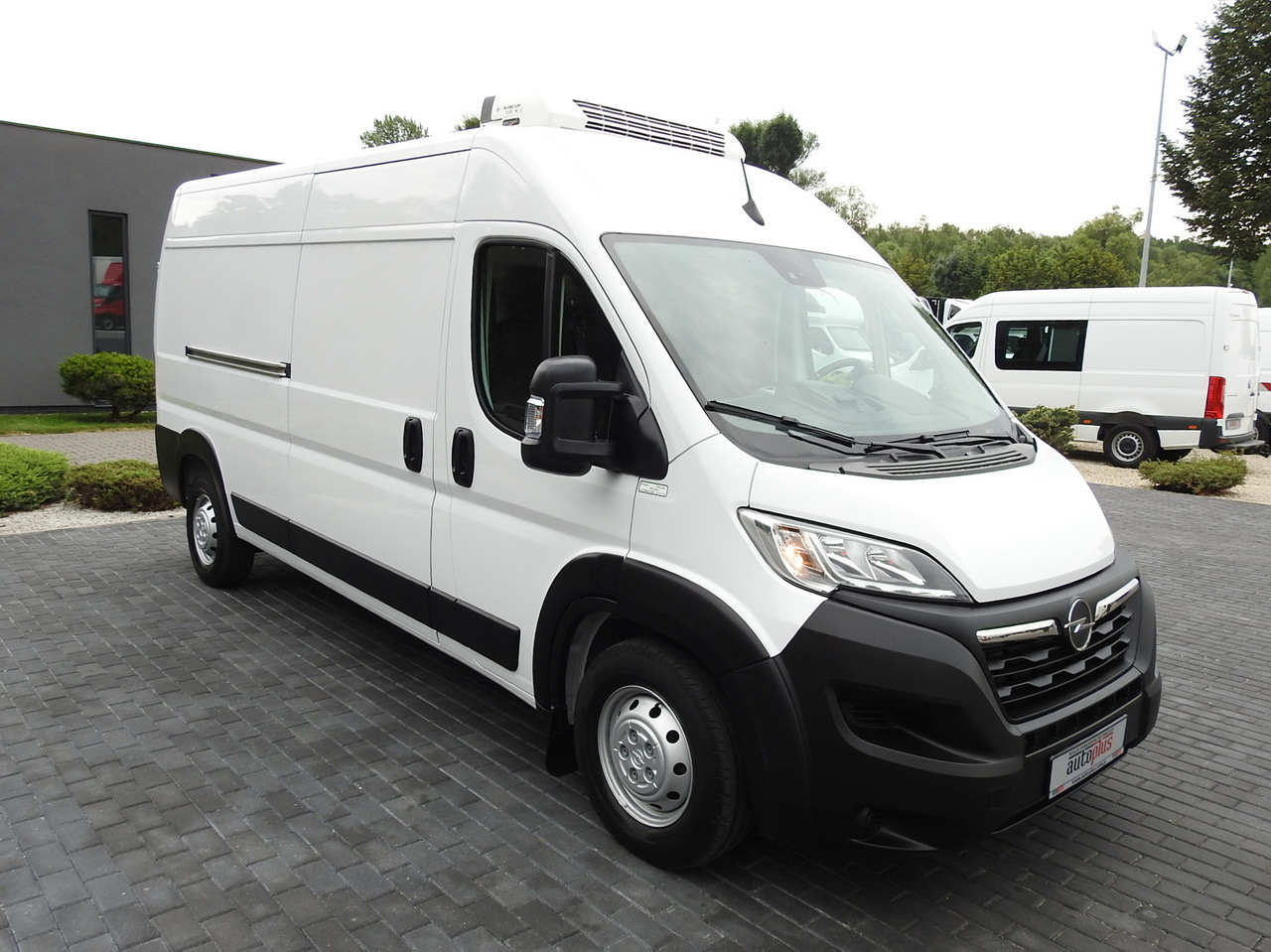 OPEL MOVANO REFRIGERATOR VAN 0*C HEATING FUNCTION AIR CONDITIONING 140HP - Frigorifik kamyonet: fotoğraf 4 OPEL MOVANO REFRIGERATOR VAN 0*C HEATING FUNCTION AIR CONDITIONING 140HP - Frigorifik kamyonet: fotoğraf 4