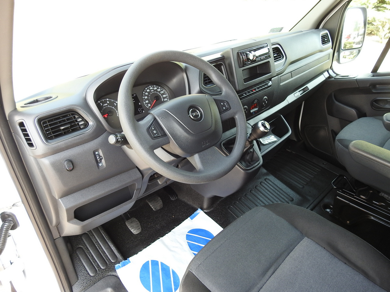 OPEL MOVANO TARPAULIN 8 PALLETS WEBASTO CRUISE CONTROL AIR CONDITIONING LED LIGHTS PNEUMATICS 165HP - Tenteli kamyonet: fotoğraf 2 OPEL MOVANO TARPAULIN 8 PALLETS WEBASTO CRUISE CONTROL AIR CONDITIONING LED LIGHTS PNEUMATICS 165HP - Tenteli kamyonet: fotoğraf 2