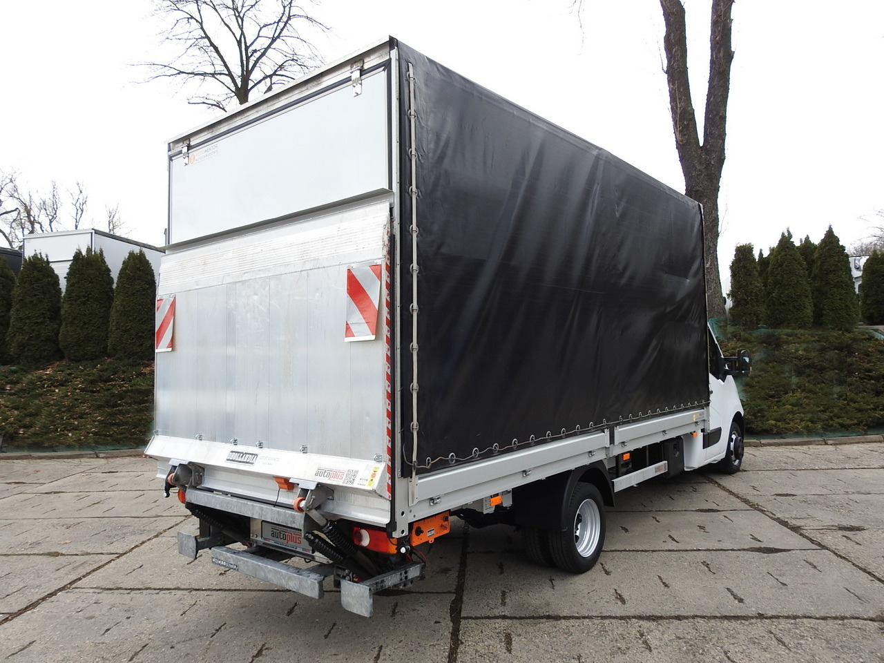 OPEL MOVANO TARPAULIN LIFT 10 PALLETS CRUISE CONTROL AIR CONDITIONING LED LIGHTS PNEUMATICS TWIN WHEELS 165HP - Tenteli kamyonet: fotoğraf 3 OPEL MOVANO TARPAULIN LIFT 10 PALLETS CRUISE CONTROL AIR CONDITIONING LED LIGHTS PNEUMATICS TWIN WHEELS 165HP - Tenteli kamyonet: fotoğraf 3