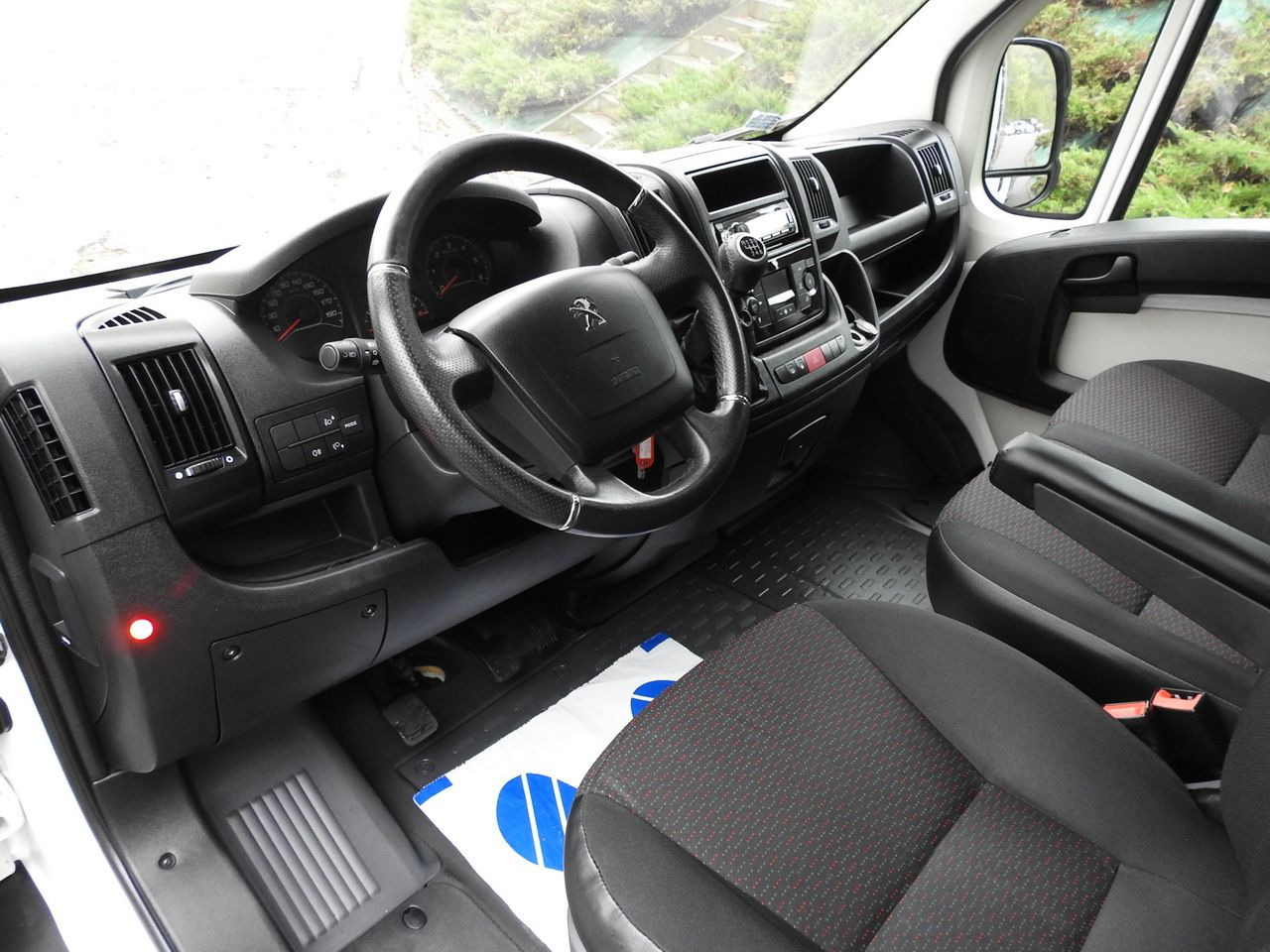 PEUGEOT BOXER TARPAULIN LIFT 8 PALLETS WEBASTO LED LIGHTS AIR CONDITIONING 165HP - Tenteli kamyonet: fotoğraf 2 PEUGEOT BOXER TARPAULIN LIFT 8 PALLETS WEBASTO LED LIGHTS AIR CONDITIONING 165HP - Tenteli kamyonet: fotoğraf 2