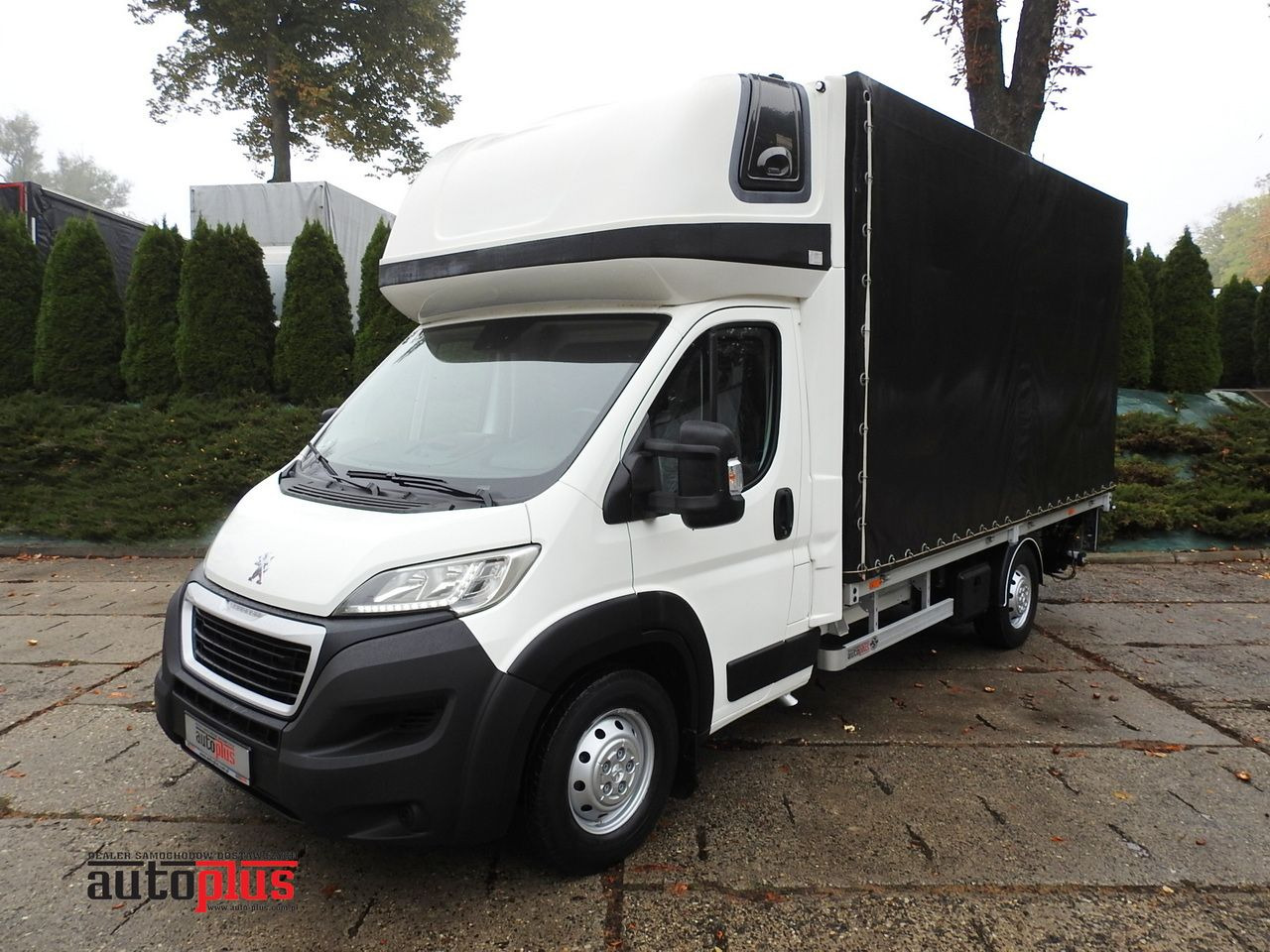PEUGEOT BOXER TARPAULIN LIFT 8 PALLETS WEBASTO LED LIGHTS AIR CONDITIONING 165HP - Tenteli kamyonet: fotoğraf 1 PEUGEOT BOXER TARPAULIN LIFT 8 PALLETS WEBASTO LED LIGHTS AIR CONDITIONING 165HP - Tenteli kamyonet: fotoğraf 1