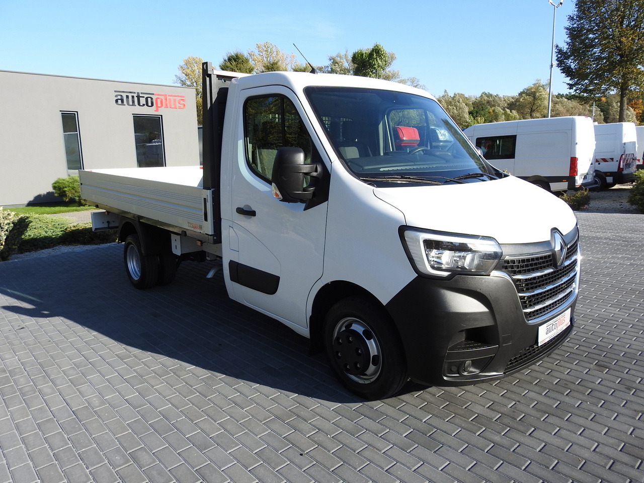 RENAULT MASTER STAKE BODY CRUISE CONTROL AIR CONDITIONING LED LIGHTS TWIN WHEELS  130HP - Açık kasa kamyonet: fotoğraf 4 RENAULT MASTER STAKE BODY CRUISE CONTROL AIR CONDITIONING LED LIGHTS TWIN WHEELS  130HP - Açık kasa kamyonet: fotoğraf 4