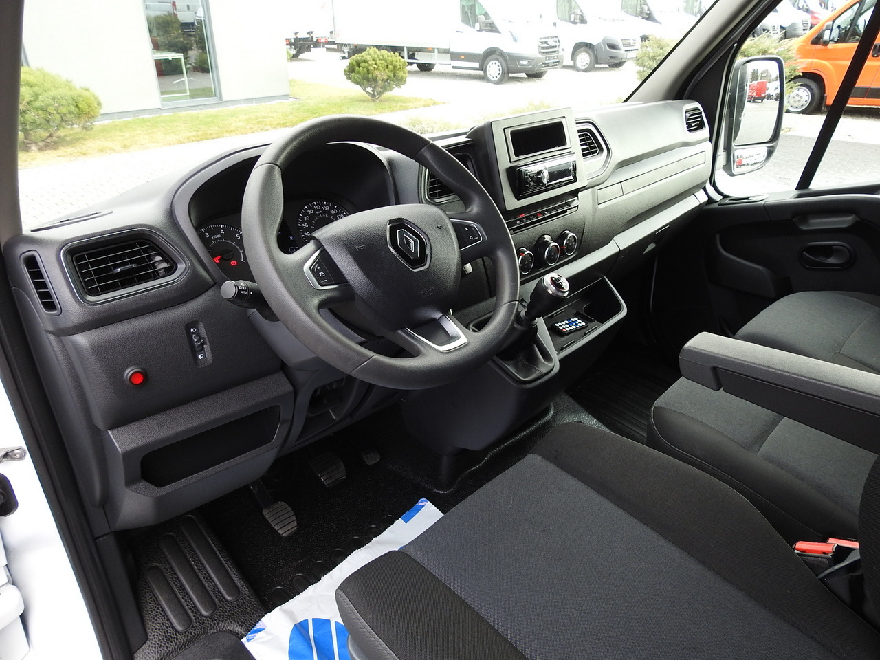 RENAULT MASTER TARPAULIN 10 PALLETS CRUISE CONTROL AIR CONDITIONING LED LIGHTS PNEUMATICS 165HP - Tenteli kamyonet: fotoğraf 2 RENAULT MASTER TARPAULIN 10 PALLETS CRUISE CONTROL AIR CONDITIONING LED LIGHTS PNEUMATICS 165HP - Tenteli kamyonet: fotoğraf 2