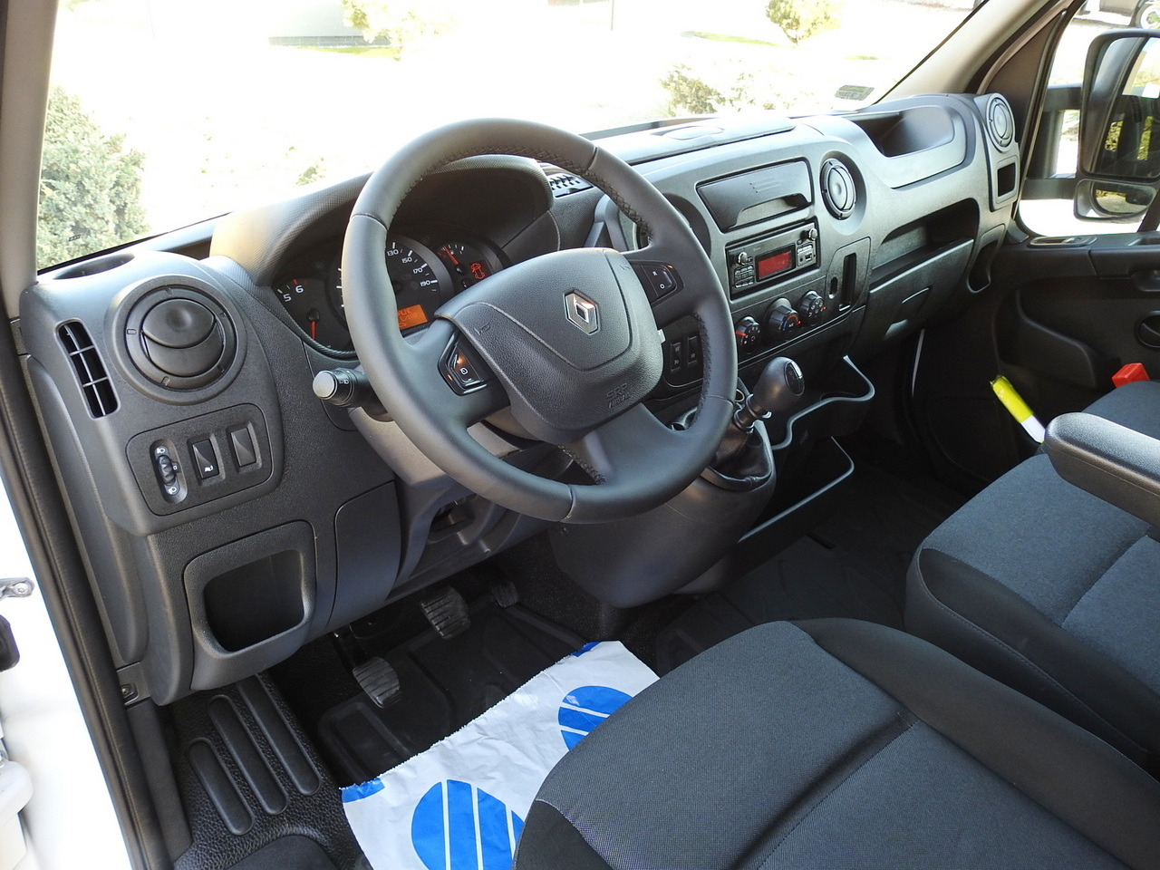 RENAULT MASTER TARPAULIN 10 PALLETS CRUISE CONTROL AIR CONDITIONING PNEUMATICS 170HP - Tenteli kamyonet: fotoğraf 2 RENAULT MASTER TARPAULIN 10 PALLETS CRUISE CONTROL AIR CONDITIONING PNEUMATICS 170HP - Tenteli kamyonet: fotoğraf 2