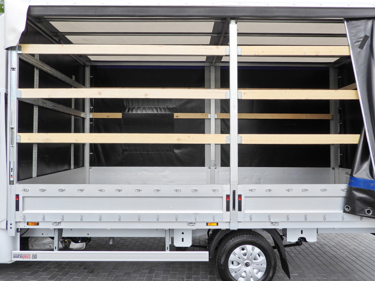 Tenteli kamyonet RENAULT MASTER TARPAULIN 10 PALLETS CRUISE CONTROL LED LIGHTS AIR CONDITIONING 165HP: fotoğraf 23 Tenteli kamyonet RENAULT MASTER TARPAULIN 10 PALLETS CRUISE CONTROL LED LIGHTS AIR CONDITIONING 165HP: fotoğraf 23