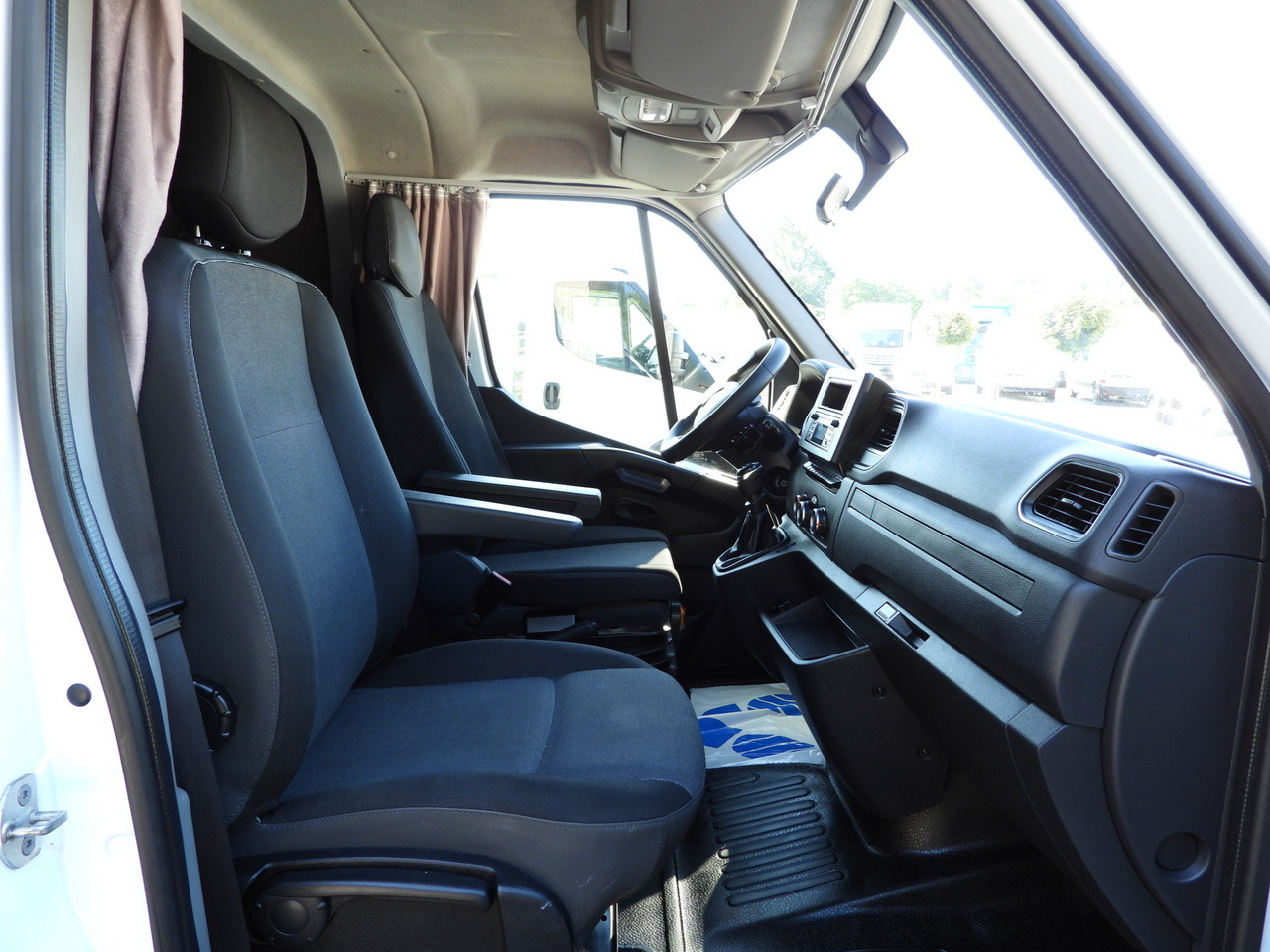 Tenteli kamyonet RENAULT MASTER  TARPAULIN 10 PALLETS WEBASTO CRUISE CONTROL LED LIGHTS PNEUMATICS AIR CONDITIONING  165HP: fotoğraf 37