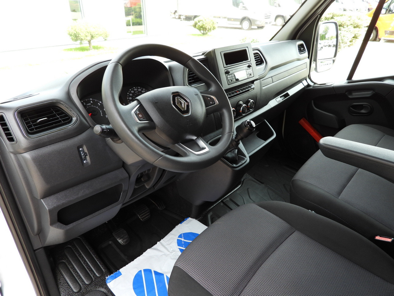 RENAULT MASTER TARPAULIN 12 PALLETS WEBASTO CRUISE CONTROL LED LIGHTS PNEUMATICS AIR CONDITIONING 165HP - Tenteli kamyonet: fotoğraf 2 RENAULT MASTER TARPAULIN 12 PALLETS WEBASTO CRUISE CONTROL LED LIGHTS PNEUMATICS AIR CONDITIONING 165HP - Tenteli kamyonet: fotoğraf 2