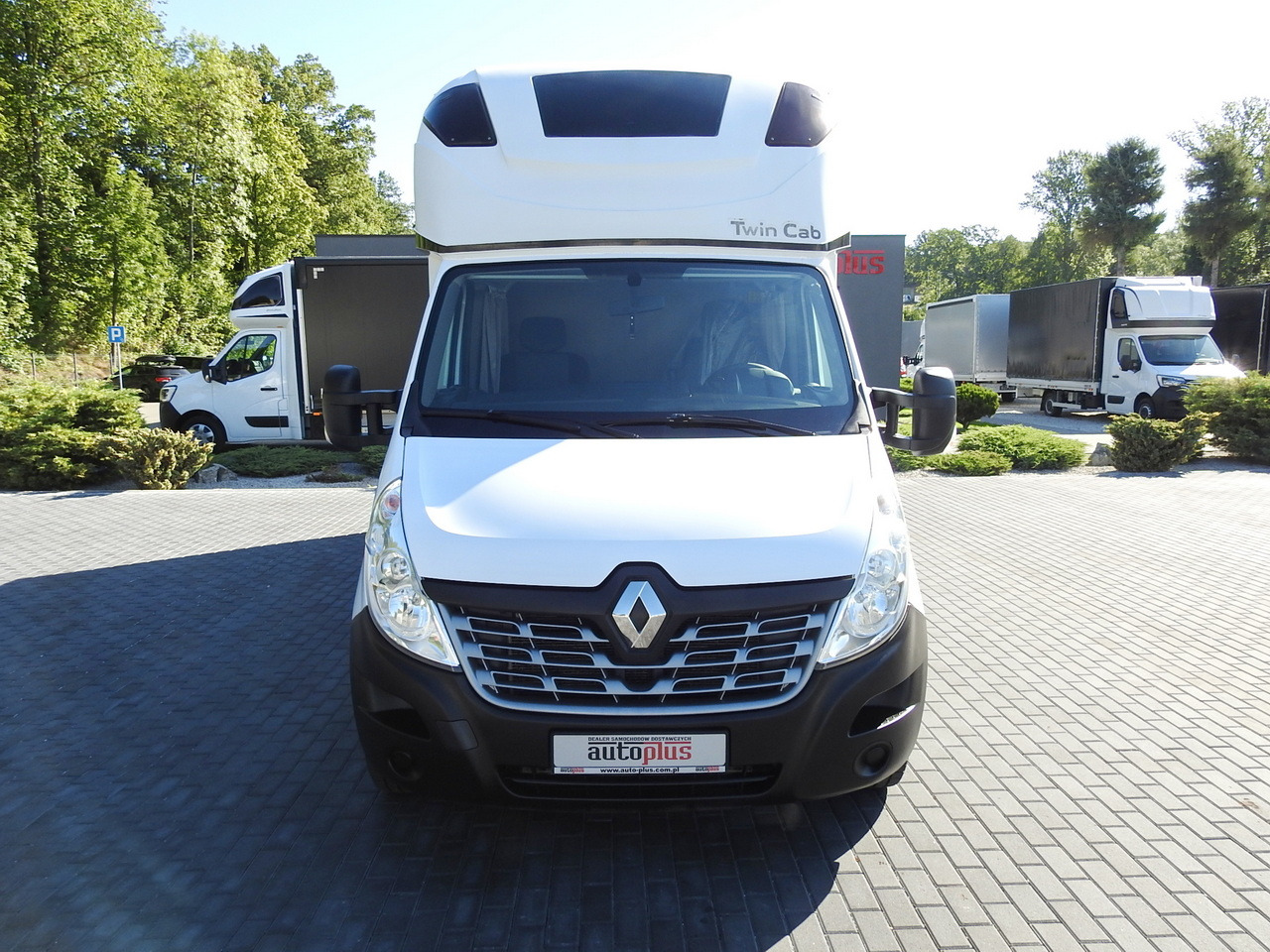 RENAULT MASTER TARPAULIN 8 PALLETS WEBASTO CRUISE CONTROL AIR CONDITIONING PNEUMATICS 170HP - Tenteli kamyonet: fotoğraf 5 RENAULT MASTER TARPAULIN 8 PALLETS WEBASTO CRUISE CONTROL AIR CONDITIONING PNEUMATICS 170HP - Tenteli kamyonet: fotoğraf 5
