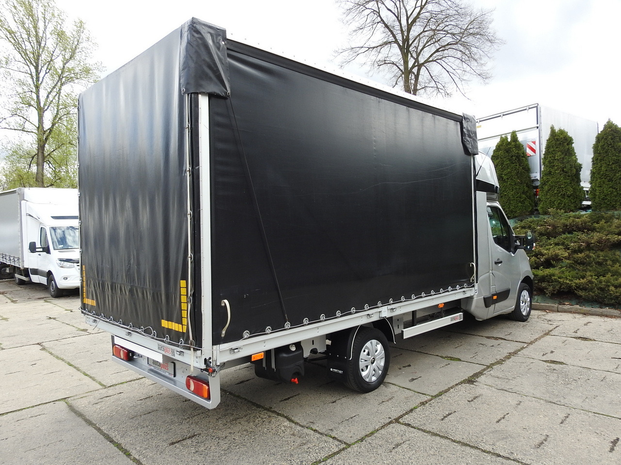 RENAULT MASTER TARPAULIN 8 PALLETS WEBASTO CRUISE CONTROL NAVIGATION AIR CONDITIONING PNEUMATICS 170HP - Tenteli kamyonet: fotoğraf 3 RENAULT MASTER TARPAULIN 8 PALLETS WEBASTO CRUISE CONTROL NAVIGATION AIR CONDITIONING PNEUMATICS 170HP - Tenteli kamyonet: fotoğraf 3