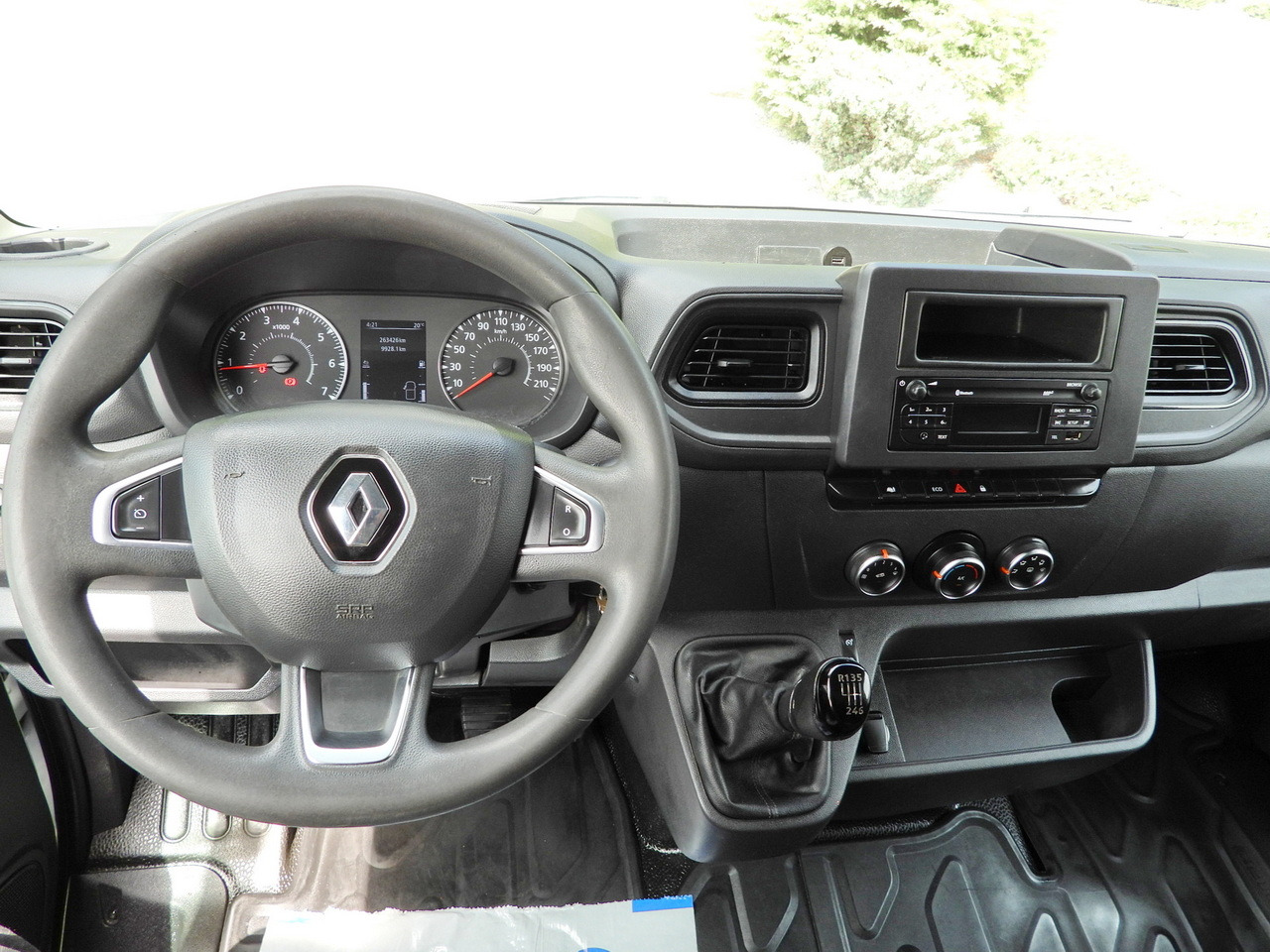 RENAULT MASTER TIPPER CRUISE CONTROL LED LIGHTS TWIN WHEELS AIR CONDITIONING 130HP - Damperli kamyonet: fotoğraf 2 RENAULT MASTER TIPPER CRUISE CONTROL LED LIGHTS TWIN WHEELS AIR CONDITIONING 130HP - Damperli kamyonet: fotoğraf 2