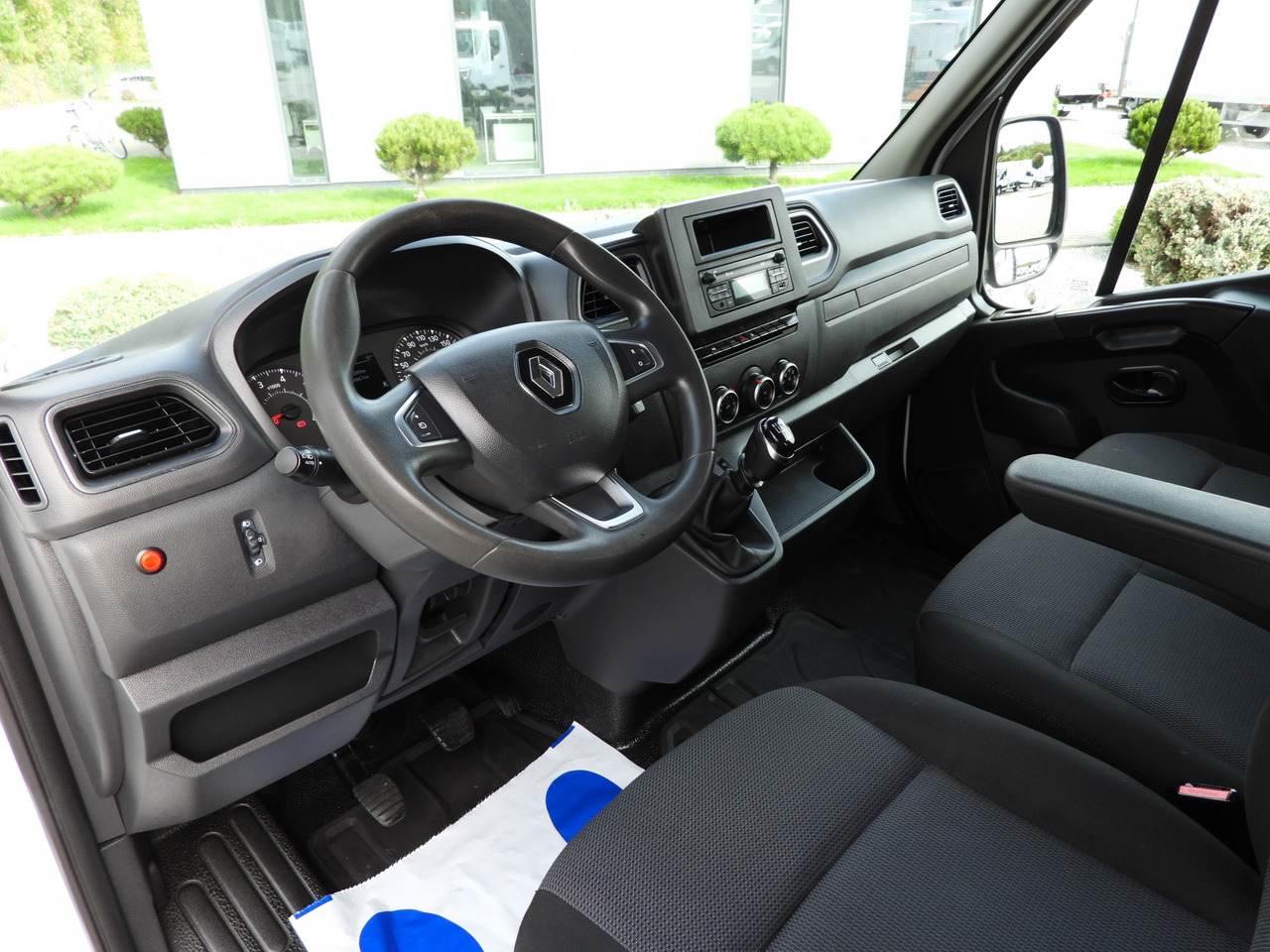 RENAULT MASTER TIPPER CRUISE CONTROL LED LIGHTS TWIN WHEELS AIR CONDITIONING 130HP - Damperli kamyonet: fotoğraf 3 RENAULT MASTER TIPPER CRUISE CONTROL LED LIGHTS TWIN WHEELS AIR CONDITIONING 130HP - Damperli kamyonet: fotoğraf 3