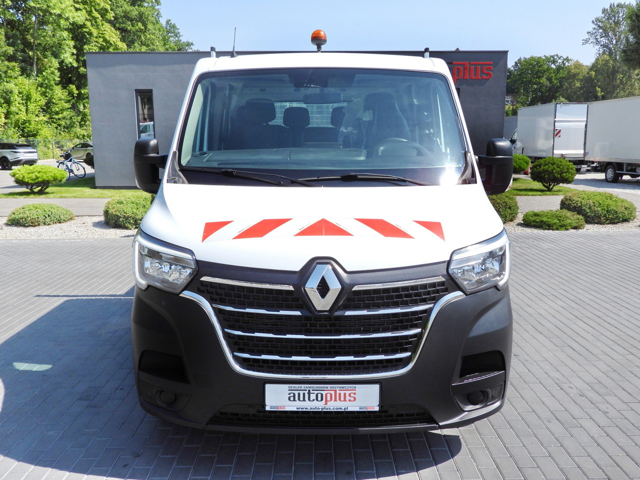 RENAULT MASTER TIPPER DOUBLE CABIN DOKA 6 SEATS CRUISE CONTROL LED LIGHTS TWIN WHEELS AIR CONDITIONING 130HP - Damperli kamyonet: fotoğraf 5 RENAULT MASTER TIPPER DOUBLE CABIN DOKA 6 SEATS CRUISE CONTROL LED LIGHTS TWIN WHEELS AIR CONDITIONING 130HP - Damperli kamyonet: fotoğraf 5
