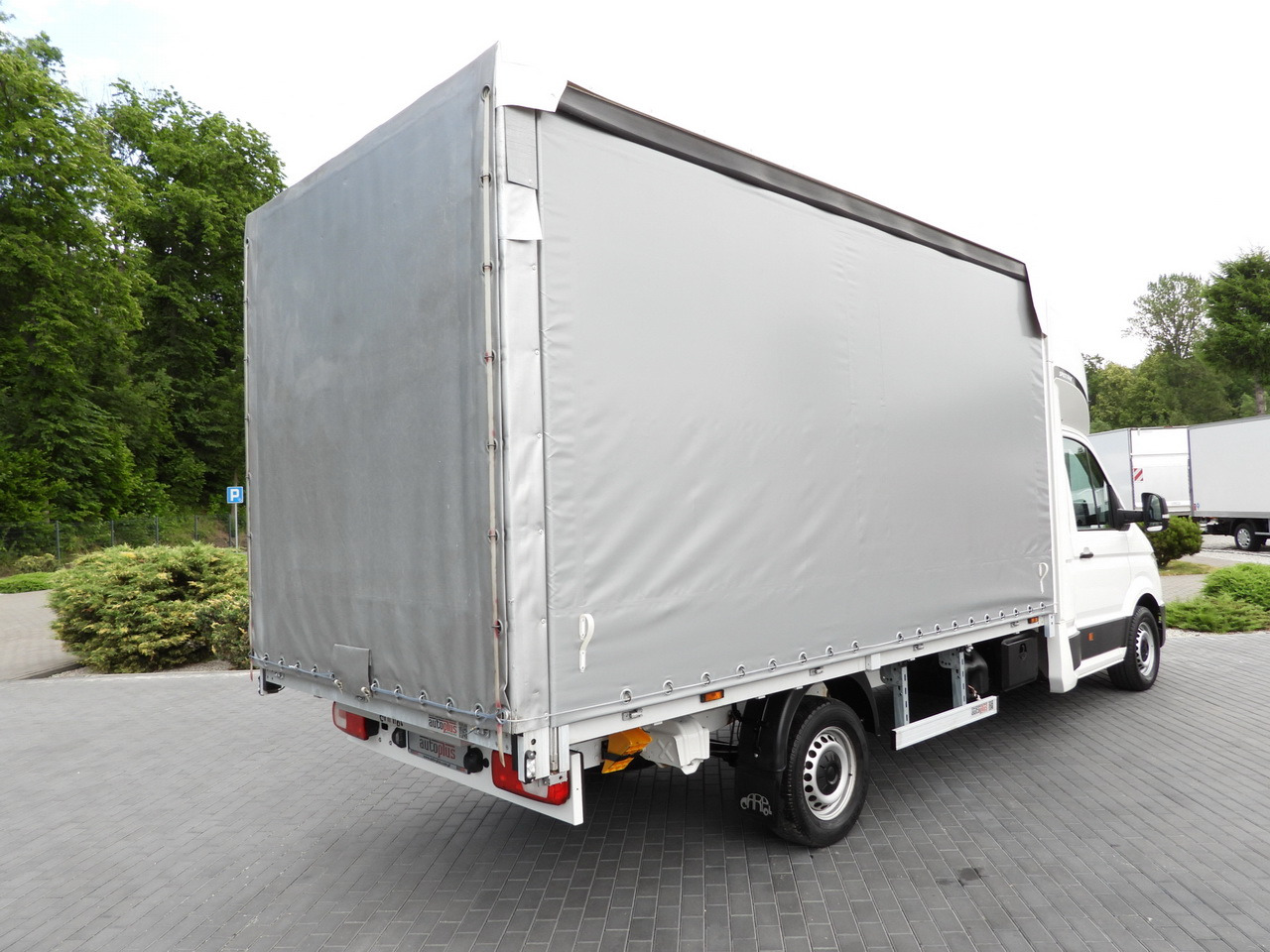 VOLKSWAGEN CRAFTER TARPAULIN 8 PALLETS CRUISE CONTROL LED LIGHTS AIR CONDITIONING 180HP - Tenteli kamyonet: fotoğraf 3 VOLKSWAGEN CRAFTER TARPAULIN 8 PALLETS CRUISE CONTROL LED LIGHTS AIR CONDITIONING 180HP - Tenteli kamyonet: fotoğraf 3