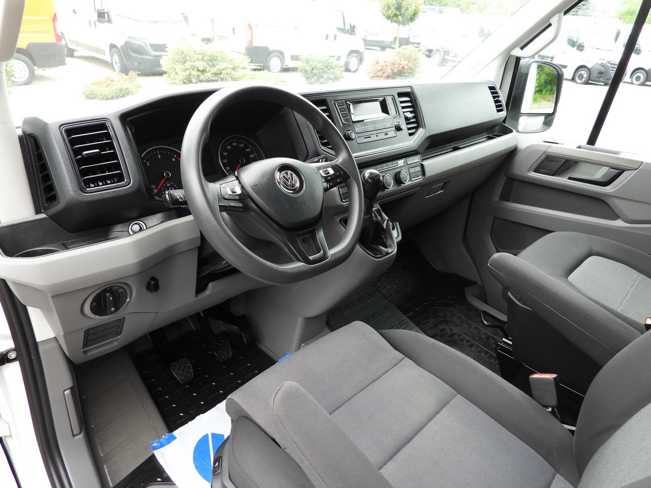 VOLKSWAGEN CRAFTER TARPAULIN 8 PALLETS CRUISE CONTROL LED LIGHTS AIR CONDITIONING 180HP - Tenteli kamyonet: fotoğraf 2 VOLKSWAGEN CRAFTER TARPAULIN 8 PALLETS CRUISE CONTROL LED LIGHTS AIR CONDITIONING 180HP - Tenteli kamyonet: fotoğraf 2