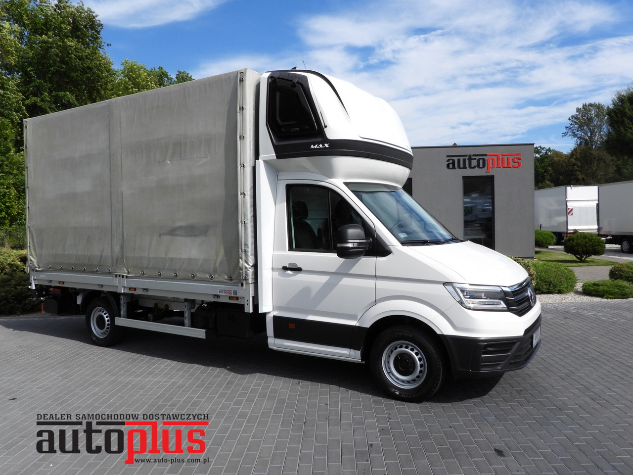 VOLKSWAGEN CRAFTER TARPAULIN LIFT 8 PALLETS WEBASTO CRUISE CONTROL LED LIGHTS AIR CONDITIONING 180HP - Tenteli kamyonet: fotoğraf 1 VOLKSWAGEN CRAFTER TARPAULIN LIFT 8 PALLETS WEBASTO CRUISE CONTROL LED LIGHTS AIR CONDITIONING 180HP - Tenteli kamyonet: fotoğraf 1
