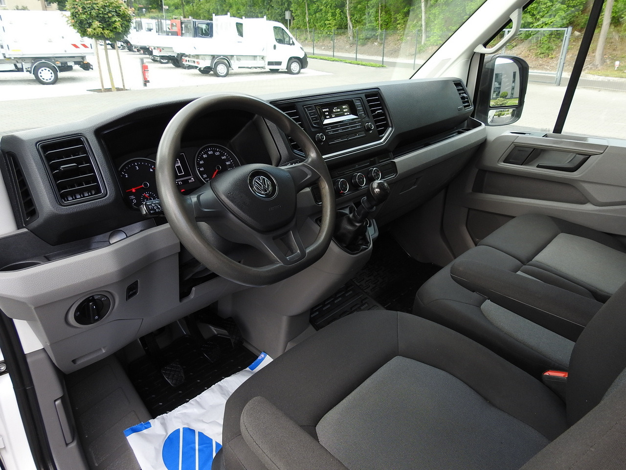 VOLKSWAGEN CRAFTER TIPPER CRUISE CONTROL 100HP - Damperli kamyonet: fotoğraf 2 VOLKSWAGEN CRAFTER TIPPER CRUISE CONTROL 100HP - Damperli kamyonet: fotoğraf 2