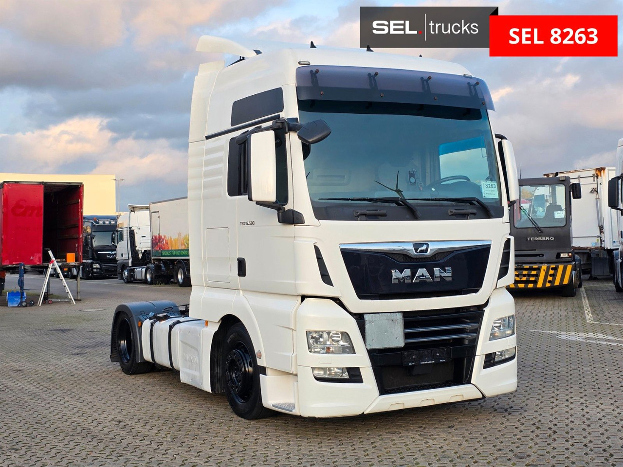 MAN TGX 18.500 4X2 LLS-U / 2 Tanks / Xenon - Çekici: fotoğraf 3 MAN TGX 18.500 4X2 LLS-U / 2 Tanks / Xenon - Çekici: fotoğraf 3