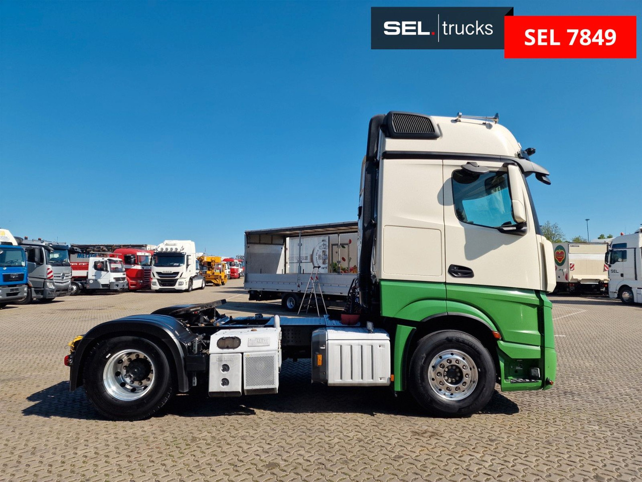 Mercedes-Benz Actros 1846 / Retarder / Kompressor / 6D - Çekici: fotoğraf 4 Mercedes-Benz Actros 1846 / Retarder / Kompressor / 6D - Çekici: fotoğraf 4