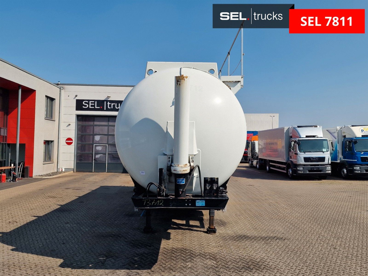 Feldbinder KIP 60/7300/A/2 / 60.000 l / Kippsilo - Silobas: fotoğraf 2 Feldbinder KIP 60/7300/A/2 / 60.000 l / Kippsilo - Silobas: fotoğraf 2