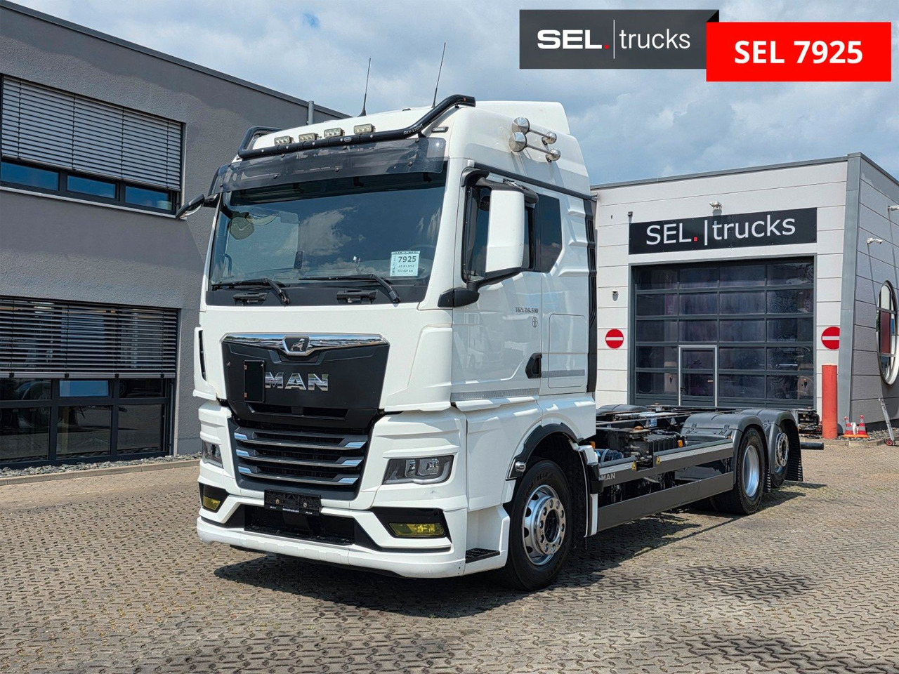 MAN TGX 26.510 6x2-2 LL CH / ZF Intarder / Liftachse - Konteynır taşıyıcı/ Yedek karoser kamyon: fotoğraf 1 MAN TGX 26.510 6x2-2 LL CH / ZF Intarder / Liftachse - Konteynır taşıyıcı/ Yedek karoser kamyon: fotoğraf 1