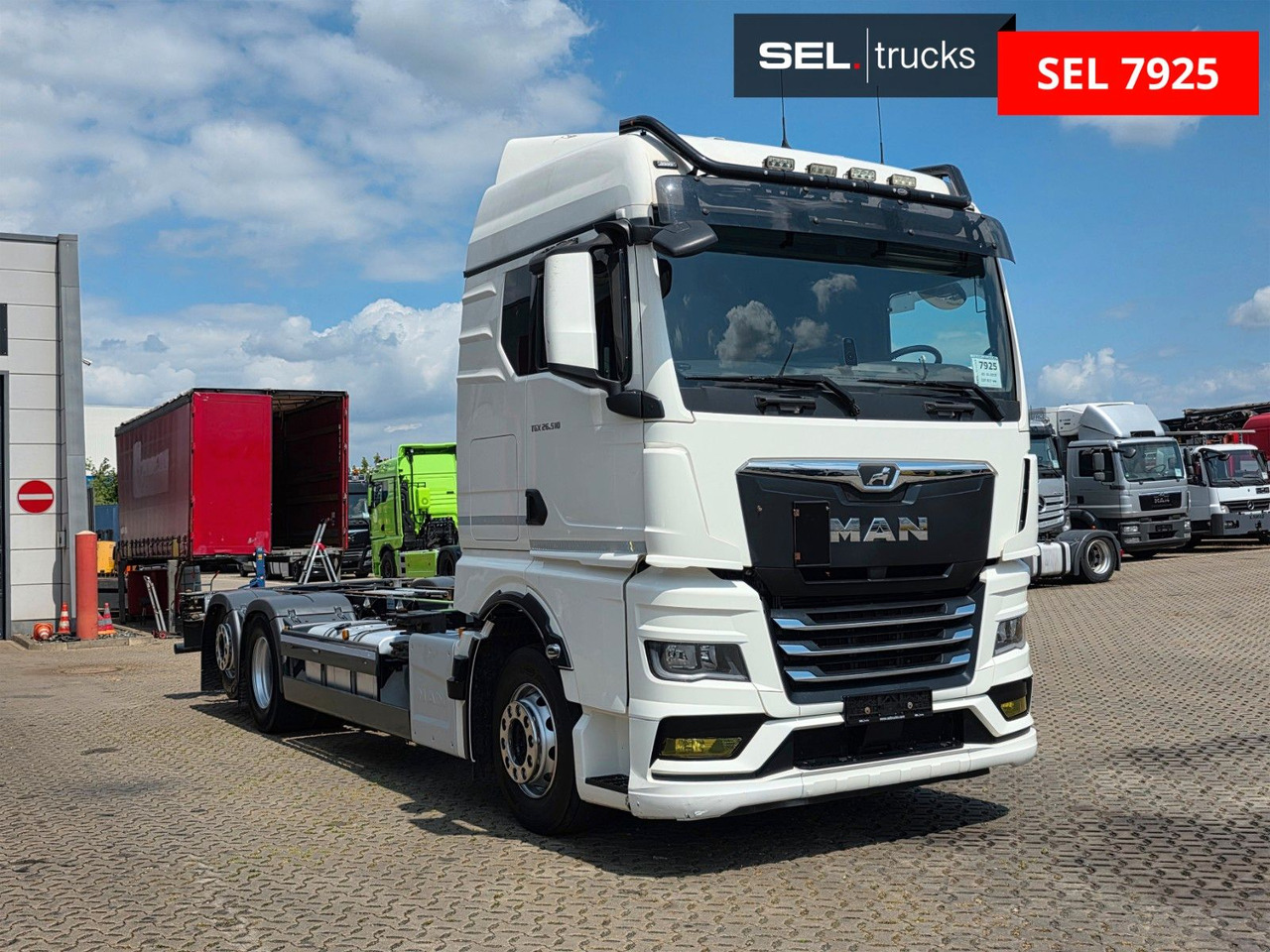 MAN TGX 26.510 6x2-2 LL CH / ZF Intarder / Liftachse - Konteynır taşıyıcı/ Yedek karoser kamyon: fotoğraf 3 MAN TGX 26.510 6x2-2 LL CH / ZF Intarder / Liftachse - Konteynır taşıyıcı/ Yedek karoser kamyon: fotoğraf 3