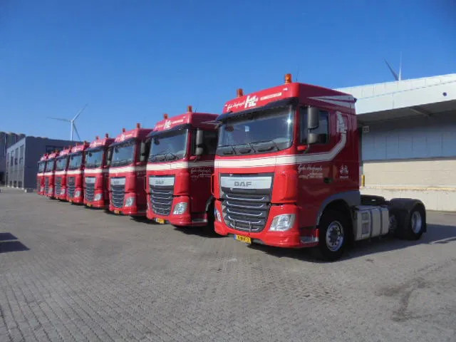 DAF XF 440 6X2 NL TRUCK 15X IN STOCK - Çekici: fotoğraf 1 DAF XF 440 6X2 NL TRUCK 15X IN STOCK - Çekici: fotoğraf 1