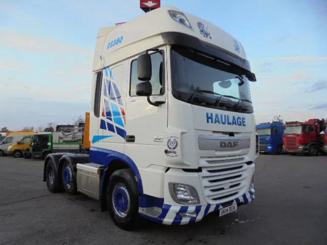 DAF XF 460 6X2 RHD - Çekici: fotoğraf 3 DAF XF 460 6X2 RHD - Çekici: fotoğraf 3