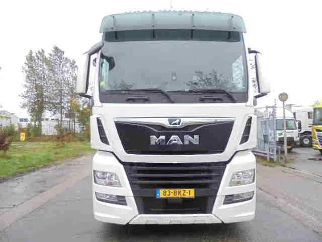MAN TGX 18.500 18-500 XXL LLS-U SMART TACHO NL TRUCK - Çekici: fotoğraf 2 MAN TGX 18.500 18-500 XXL LLS-U SMART TACHO NL TRUCK - Çekici: fotoğraf 2