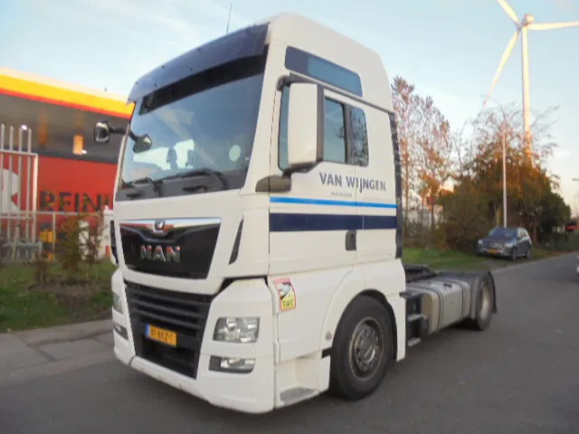 MAN TGX 18.500 XXL SMART TACHO 16X IN STOCK NL TRUCK - Çekici: fotoğraf 1 MAN TGX 18.500 XXL SMART TACHO 16X IN STOCK NL TRUCK - Çekici: fotoğraf 1