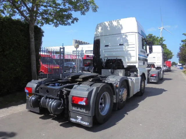 MAN TGX 26.500 XXL NL TRUCK SMART TACHO 16X IN STOCK - Çekici: fotoğraf 5 MAN TGX 26.500 XXL NL TRUCK SMART TACHO 16X IN STOCK - Çekici: fotoğraf 5