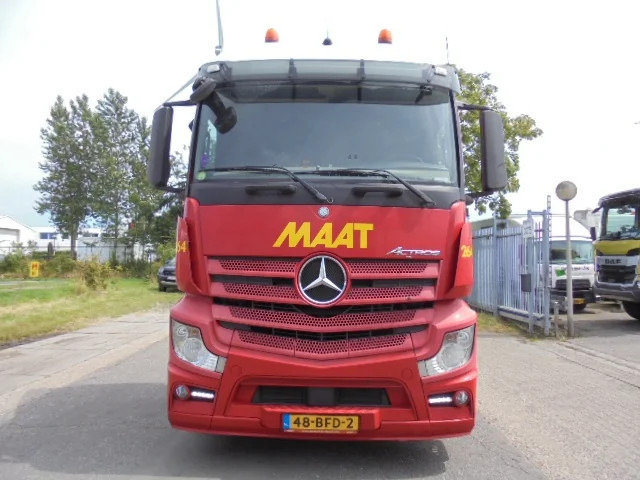 Mercedes-Benz Actros 1836 EUR6 - Çekici: fotoğraf 2 Mercedes-Benz Actros 1836 EUR6 - Çekici: fotoğraf 2