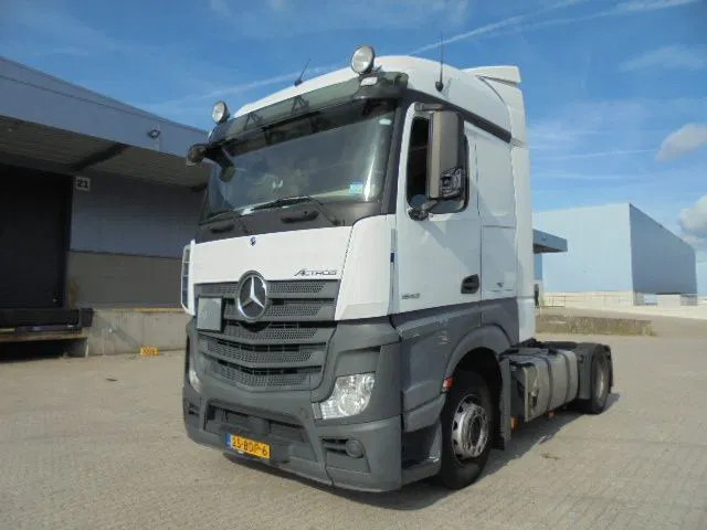 Mercedes-Benz Actros 1842 - Çekici: fotoğraf 1 Mercedes-Benz Actros 1842 - Çekici: fotoğraf 1