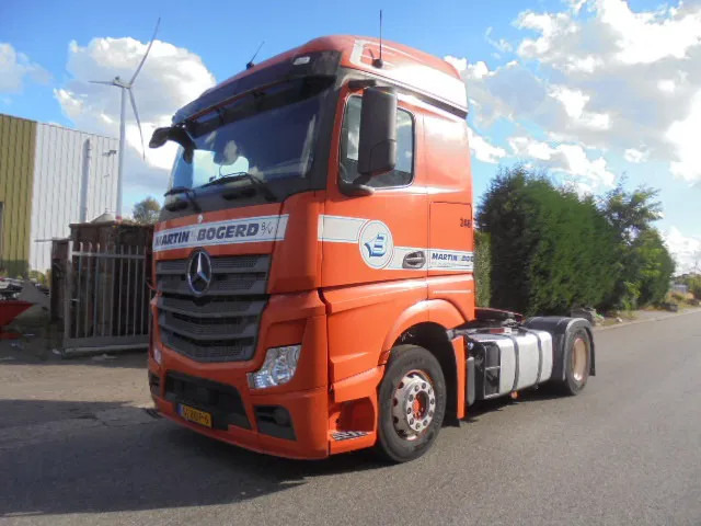 Mercedes-Benz Actros 1842 LS ENGINE NOT OK - Çekici: fotoğraf 1 Mercedes-Benz Actros 1842 LS ENGINE NOT OK - Çekici: fotoğraf 1