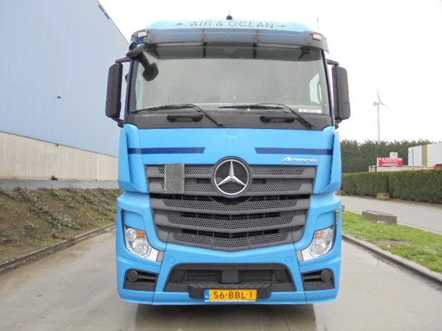 Mercedes-Benz Actros 1842 LS EUR6 - Çekici: fotoğraf 2 Mercedes-Benz Actros 1842 LS EUR6 - Çekici: fotoğraf 2