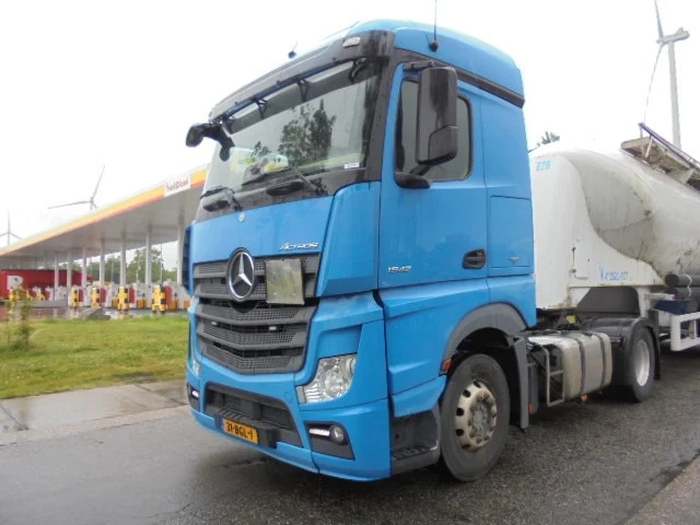 Mercedes-Benz Actros 1842 LS EUR6 - Çekici: fotoğraf 1 Mercedes-Benz Actros 1842 LS EUR6 - Çekici: fotoğraf 1