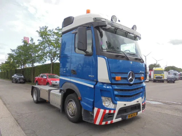 Mercedes-Benz Actros 1842 LS NL TRUCK - Çekici: fotoğraf 3 Mercedes-Benz Actros 1842 LS NL TRUCK - Çekici: fotoğraf 3