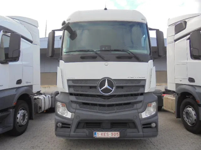Mercedes-Benz Actros 1943 BELGIUM REGISTRATION TUV 05-2026 - Çekici: fotoğraf 2 Mercedes-Benz Actros 1943 BELGIUM REGISTRATION TUV 05-2026 - Çekici: fotoğraf 2