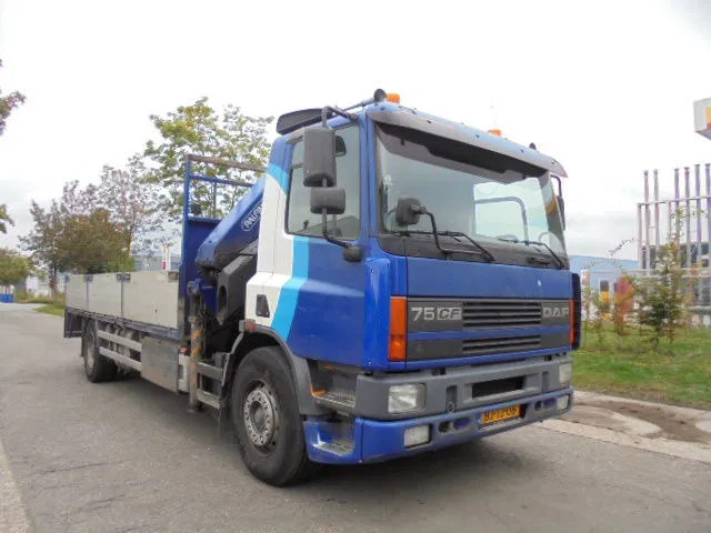 DAF 75.270 4X2 NL TRUCK - Vinçli kamyon: fotoğraf 4 DAF 75.270 4X2 NL TRUCK - Vinçli kamyon: fotoğraf 4