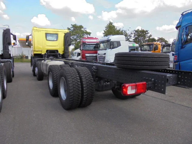 DAF XD 450 F 8X4 NIEUW MET FABRIEKS GARANTIE - Şasi kamyon: fotoğraf 4 DAF XD 450 F 8X4 NIEUW MET FABRIEKS GARANTIE - Şasi kamyon: fotoğraf 4